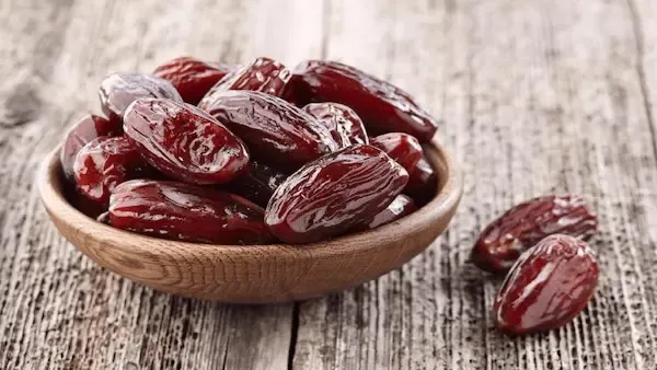 راهنمای خرید خرما زاهدی شیراز + قیمت عالی