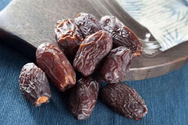 راهنمای خرید خرما کلوته درجه یک + قیمت عالی